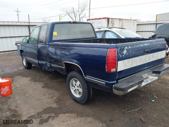 1994 Chevrolet C/K 1500 with VIN 1GCEC19K7RE108543, listed as a IAAI auction lot 41532011 with 196,824 mi miles. Bid and sale history available at carsss.com. Image 3.