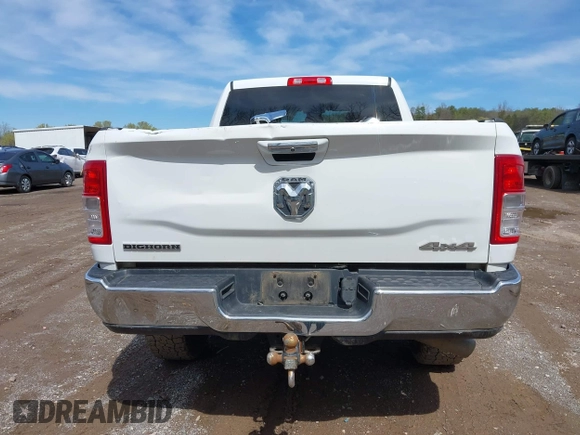 2019 Ram 2500 Big Horn with VIN 3C6UR5DL2KG675282, listed as a IAAI auction lot 41729803 with 88,084 mi miles and . Bid and sale history available at DreamBid. Image 17.