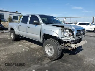 2006 Toyota Tacoma z VIN 3TMMU52N76M003480, wystawiony jako Copart lot #50645115 z przebiegiem 169 028 mil mil oraz Szkoda całkowita • Salvage title. Historia ofert i sprzedaży dostępna na DreamBid. Obrazek 4.