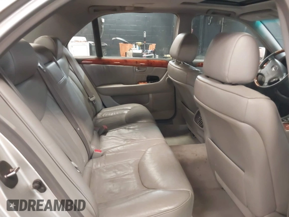 2004 Lexus LS 430 z VIN JTHBN36F840154239, wystawiony jako IAAI lot #42321185 z przebiegiem 117 073 mil mil oraz . Historia ofert i sprzedaży dostępna na DreamBid. Obrazek 8.