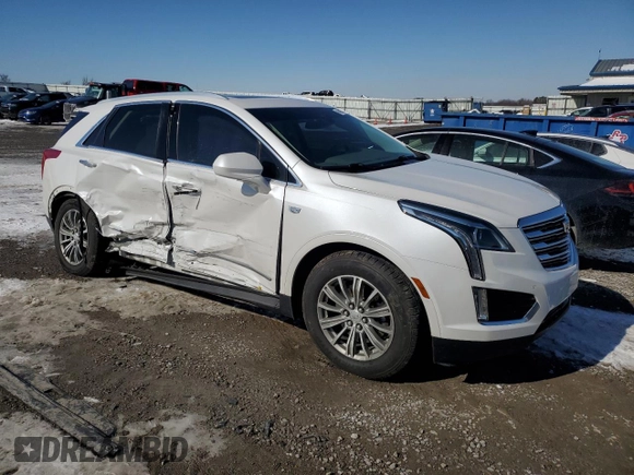 2017 Cadillac XT5 Luxury FWD with VIN 1GYKNBRS2HZ263067, listed as a Copart auction lot 45928905 with 118,819 mi miles and Salvage Title. Bid and sale history available at carsss.com. Image 4.