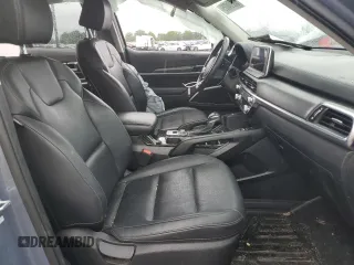 2022 Kia Telluride S with VIN 5XYP6DHC9NG298360, listed as a Copart auction lot 63204025 with 31,704 mi miles and Salvage title. Bid and sale history available at DreamBid. Image 7.