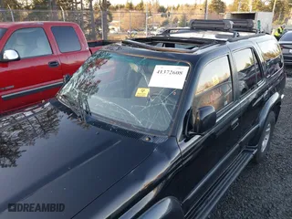 1998 Toyota 4Runner Limited with VIN JT3HN87RXW0188465, listed as a IAAI auction lot 41372608 with 253,778 mi miles. Bid and sale history available at carsss.com. Image 6.