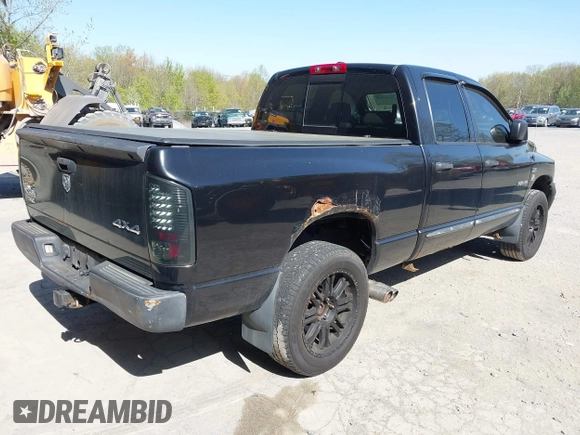2008 Dodge 1500 SLT with VIN 1D7HU18288J129943, listed as a IAAI auction lot 42137458 with 205,198 mi miles. Bid and sale history available at carsss.com. Image 4.