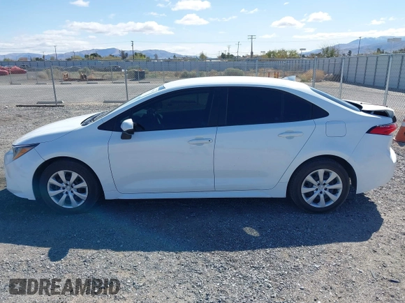 2021 Toyota Corolla LE with VIN 5YFEPMAE9MP205525, listed as a IAAI auction lot 41938581 with 138,291 mi miles and . Bid and sale history available at carsss.com. Image 14.