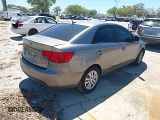 2013 Kia Forte EX with VIN KNAFU4A27D5663948, listed as a IAAI auction lot 41748962 with 110,499 mi miles. Bid and sale history available at carsss.com. Image 4.