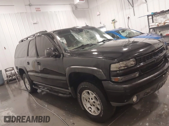 2003 Chevrolet Suburban Z71 with VIN 3GNFK16Z33G275630, listed as a IAAI auction lot 41937310 with 224,207 mi miles. Bid and sale history available at carsss.com. Image 14.