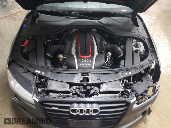 2017 Audi S8 z VIN WUAJ5AFD3HN900060, wystawiony jako Copart lot #42302065 z przebiegiem 79 782 mil mil oraz Szkoda całkowita • Salvage title. Historia ofert i sprzedaży dostępna na DreamBid. Obrazek 11.