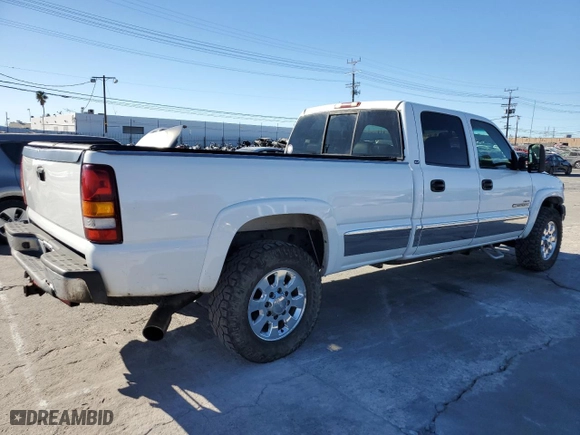 2002 GMC Sierra 2500HD SLE with VIN 1GTHK23162F244037, listed as a Copart auction lot 85600664 with 171,316 mi miles and Clean Title. Bid and sale history available at carsss.com. Image 3.