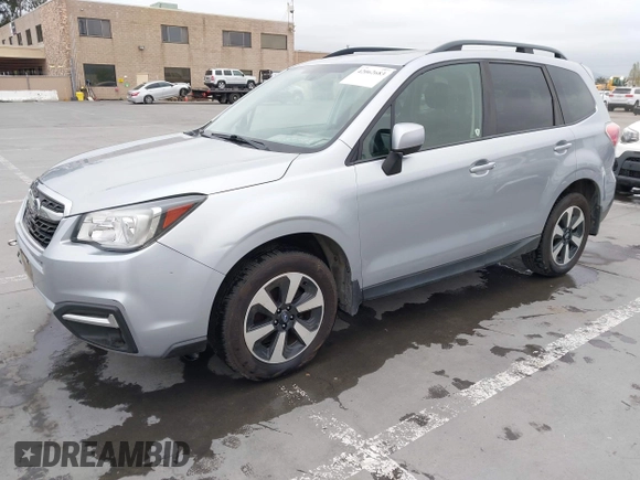 2018 Subaru Forester Premium with VIN JF2SJAGC0JH611355, listed as a IAAI auction lot 42062683 with 111,109 mi miles. Bid and sale history available at carsss.com. Image 17.