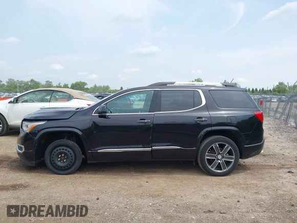 2017 GMC Acadia Denali z VIN 1GKKNXLS1HZ326675, wystawiony jako IAAI lot #42425835 z przebiegiem 74 576 mil mil oraz . Historia ofert i sprzedaży dostępna na DreamBid. Obrazek 14.