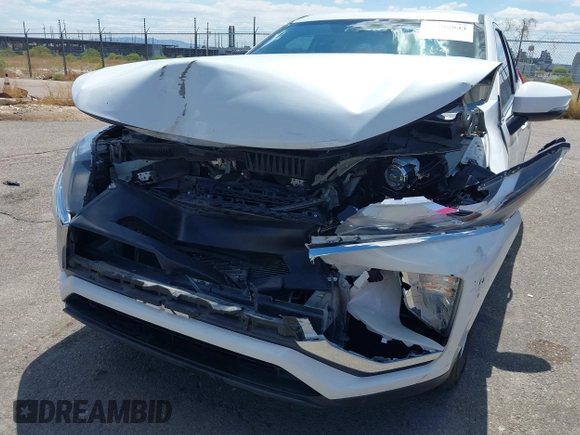 2019 Mitsubishi Eclipse Cross ES z VIN JA4AS3AA9KZ014205, wystawiony jako IAAI lot #42408043 z przebiegiem 107 639 mil mil oraz . Historia ofert i sprzedaży dostępna na DreamBid. Obrazek 6.