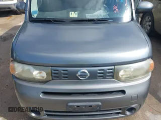 2009 Nissan Cube SL z VIN JN8AZ28R99T100137, wystawiony jako IAAI lot #42346063 z przebiegiem 80 163 mil mil oraz . Historia ofert i sprzedaży dostępna na DreamBid. Obrazek 6.