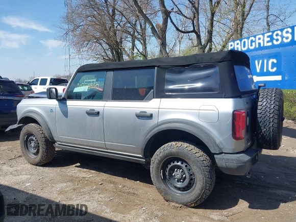 2022 Ford Bronco с VIN 1FMDE5BH3NLA79314, выставлен на аукционе IAAI как лот 42003550 с пробегом 15 303 миль миль и . История ставок и продаж доступна на DreamBid. Изображение 15.