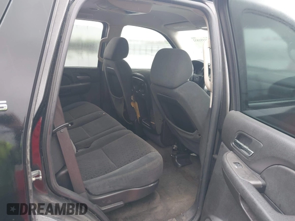 2007 Chevrolet Tahoe LS z VIN 1GNFC13C77R381209, wystawiony jako IAAI lot #41951832 z przebiegiem 145 205 mil mil oraz . Historia ofert i sprzedaży dostępna na DreamBid. Obrazek 8.