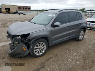 2015 Volkswagen Tiguan SE z VIN WVGAV7AX7FW540750, wystawiony jako Copart lot #57968505 z przebiegiem 146 953 mil mil oraz Czysty tytuł • Clean title. Historia ofert i sprzedaży dostępna na DreamBid. Obrazek 1.