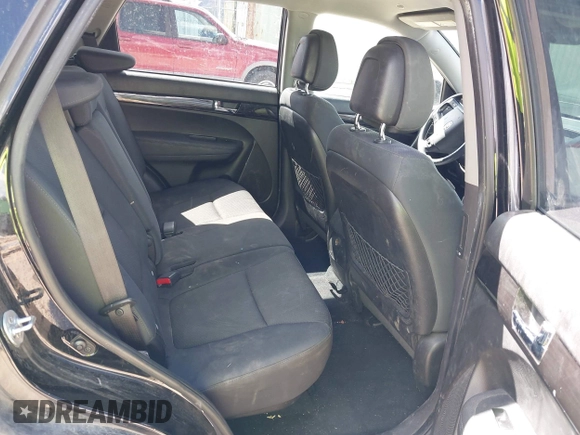 2011 Kia Sorento LX with VIN 5XYKTDA13BG003955, listed as a IAAI auction lot 42149296 with 192,519 mi miles. Bid and sale history available at carsss.com. Image 8.