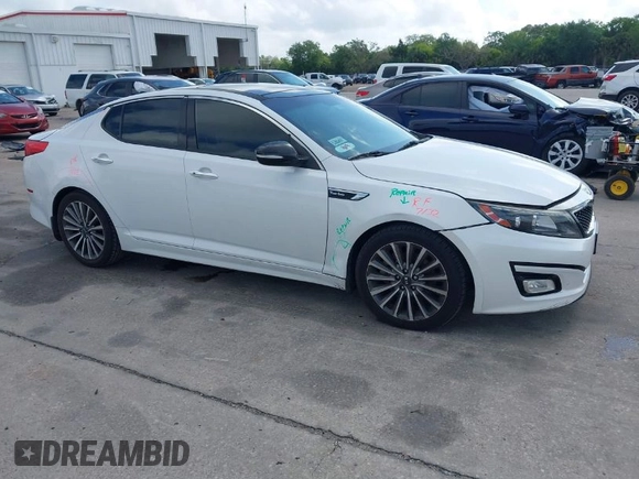 2015 Kia Optima SX Turbo with VIN 5XXGR4A60FG503940, listed as a IAAI auction lot 41944773 with 214,914 mi miles. Bid and sale history available at carsss.com. Image 1.