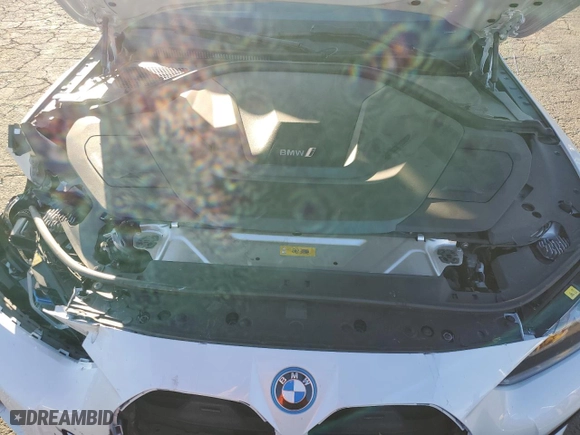 2022 BMW i4 eDrive40 with VIN WBY73AW0XNFN06571, listed as a Copart auction lot 38381984 with 24,184 mi miles. Bid and sale history available at carsss.com. Image 12.