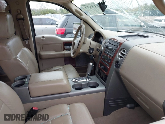 2006 Ford F-150 XLT with VIN 1FTPW14536FA23917, listed as a IAAI auction lot 41932518 with Not Provided miles and . Bid and sale history available at carsss.com. Image 5.