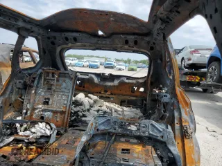 2021 BMW X5 xDrive40i z VIN 5UXCR6C03M9G92680, wystawiony jako Copart lot #62101575 z przebiegiem Nie podano mil oraz Nie do naprawy • Non repairable. Historia ofert i sprzedaży dostępna na DreamBid. Obrazek 10.