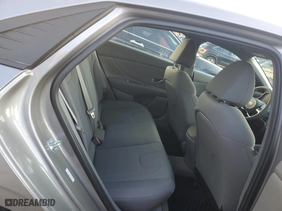 2023 Hyundai Elantra SE with VIN KMHLL4AG9PU479525, listed as a Copart auction lot 43404665 with 21,502 mi miles and Salvage Title. Bid and sale history available at carsss.com. Image 10.