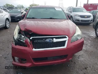2014 Subaru Legacy Premium с VIN 4S3BMCC6XE3037626, выставлен на аукционе IAAI как лот 42128639 с пробегом 145 723 миль миль и . История ставок и продаж доступна на DreamBid. Изображение 13.