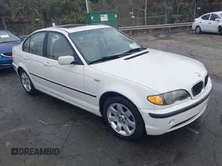2003 BMW 3 Series 325i z VIN WBAEV33473KL58984, wystawiony jako IAAI lot #41495695 z przebiegiem 16 468 mil mil oraz . Historia ofert i sprzedaży dostępna na DreamBid. Obrazek 1.