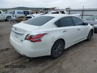 2014 Nissan Altima S with VIN 1N4AL3AP8EN382691, listed as a IAAI auction lot 41931720 with 205,312 mi miles and . Bid and sale history available at DreamBid. Image 4.