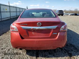 2013 Nissan Altima S with VIN 1N4AL3AP9DN471975, listed as a Copart auction lot 77129624 with 232,068 mi miles and Salvage Title. Bid and sale history available at DreamBid. Image 6.