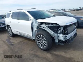 2021 GMC Acadia Denali z VIN 1GKKNXLS4MZ105646, wystawiony jako IAAI lot #41830305 z przebiegiem 31 622 mil mil oraz . Historia ofert i sprzedaży dostępna na DreamBid. Obrazek 1.