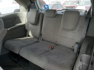 2014 Honda Odyssey LX with VIN 5FNRL5H2XEB135917, listed as a Copart auction lot 79043514 with 329,233 mi miles and Salvage Title. Bid and sale history available at carsss.com. Image 10.