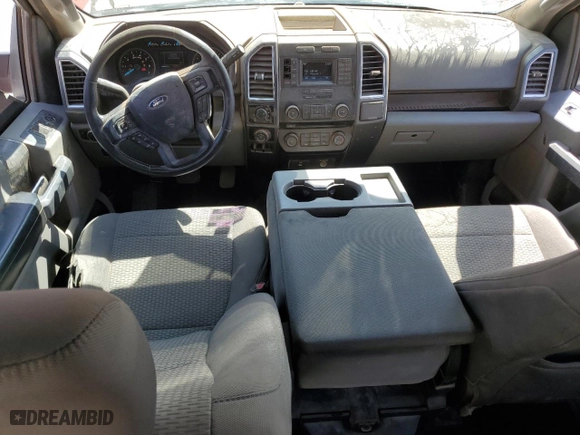 2016 Ford F-150 XLT with VIN 1FTEW1EF8GKE23589, listed as a Copart auction lot 52202525 with 159,866 mi miles and Salvage Title. Bid and sale history available at carsss.com. Image 8.