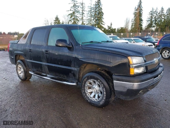 2006 Chevrolet Avalanche Z71 with VIN 3GNEK12ZX6G221862, listed as a IAAI auction lot 41794956 with 163,738 mi miles. Bid and sale history available at carsss.com. Image 1.
