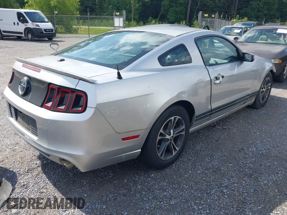 2014 Ford Mustang V6 with VIN 1ZVBP8AM4E5265015, listed as a IAAI auction lot 42439824 with 185,639 mi miles and . Bid and sale history available at DreamBid. Image 4.
