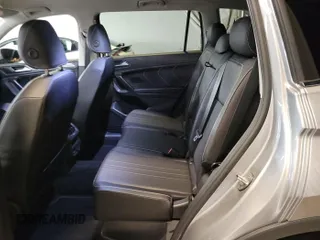 2023 Volkswagen Tiguan SE z VIN 3VV2B7AX8PM058650, wystawiony jako IAAI lot #42801702 z przebiegiem 39 472 mil mil oraz . Historia ofert i sprzedaży dostępna na DreamBid. Obrazek 14.