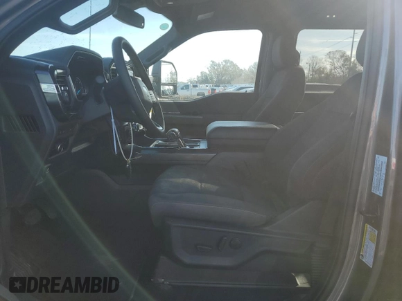 2023 Ford F-150 XL with VIN 1FTEW1EP4PFB38678, listed as a Copart auction lot 43024045 with 8,718 mi miles and Salvage title. Bid and sale history available at DreamBid. Image 7.