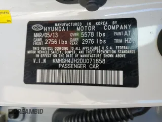 2013 Hyundai Equus Signature with VIN KMHGH4JH2DU071858, listed as a Copart auction lot 52321715 with 46,853 mi miles and Clean Title. Bid and sale history available at DreamBid. Image 12.