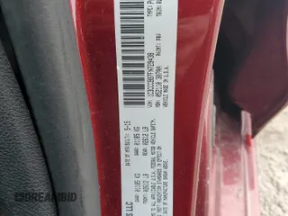 2015 Chrysler 200 S z VIN 1C3CCCBB7FN729438, wystawiony jako Copart lot #58620805 z przebiegiem 115 245 mil mil oraz Szkoda całkowita • Salvage title. Historia ofert i sprzedaży dostępna na DreamBid. Obrazek 12.