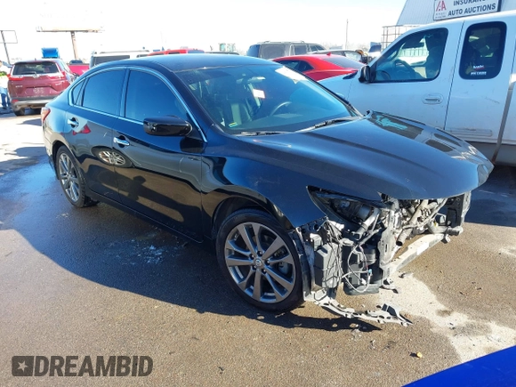 2018 Nissan Altima SR with VIN 1N4AL3AP4JC293173, listed as a IAAI auction lot 41079793 with 95,390 mi miles and . Bid and sale history available at carsss.com. Image 1.