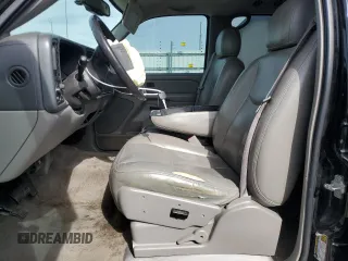 2005 Chevrolet Tahoe LS z VIN 1GNEK13T35R228791, wystawiony jako Copart lot #48409565 z przebiegiem 205 860 mil mil oraz Szkoda całkowita • Salvage title. Historia ofert i sprzedaży dostępna na DreamBid. Obrazek 7.