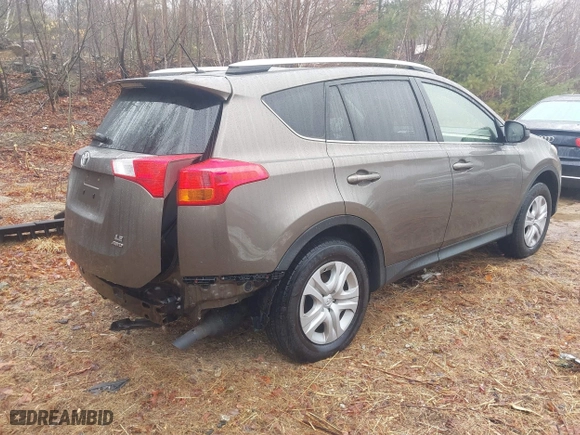 2015 Toyota RAV4 LE with VIN JTMBFREV2FD139886, listed as a IAAI auction lot 41922987 with 96,000 mi miles. Bid and sale history available at carsss.com. Image 4.