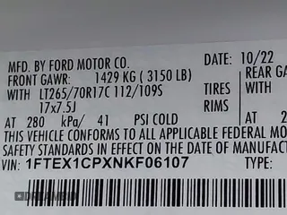 2022 Ford F-150 XL z VIN 1FTEX1CPXNKF06107, wystawiony jako IAAI lot #42692902 z przebiegiem Nie podano mil oraz . Historia ofert i sprzedaży dostępna na DreamBid. Obrazek 9.