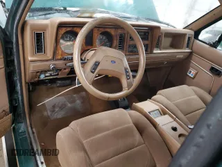 1987 Ford Bronco z VIN 1FMCU14T8HUA51662, wystawiony jako Copart lot #74972024 z przebiegiem 26 362 mil mil oraz Szkoda całkowita • Salvage title. Historia ofert i sprzedaży dostępna na DreamBid. Obrazek 8.