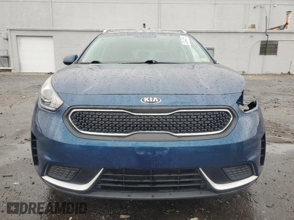 2019 Kia Niro LX with VIN KNDCB3LC0K5342987, listed as a Copart auction lot 52044555 with 82,301 mi miles and Salvage Title. Bid and sale history available at DreamBid. Image 5.