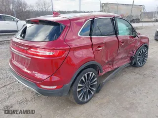 2019 Lincoln MKC Reserve with VIN 5LMTJ3DH1KUL35090, listed as a IAAI auction lot 41409851 with 51,572 mi miles. Bid and sale history available at carsss.com. Image 4.