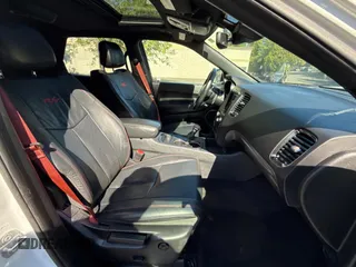 2019 Dodge Durango SRT with VIN 1C4SDJGJ0KC581440, listed as a Copart auction lot 64333995 with 40,069 mi miles and Salvage title. Bid and sale history available at DreamBid. Image 5.