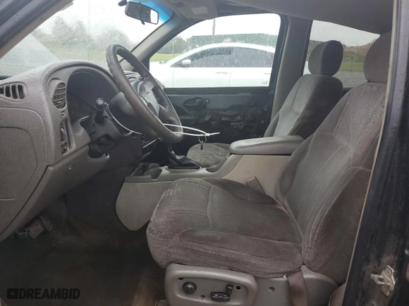 2004 Chevrolet TrailBlazer LT with VIN 1GNDS13S942361968, listed as a Copart auction lot 74800744 with 239,655 mi miles and Salvage Title. Bid and sale history available at carsss.com. Image 7.