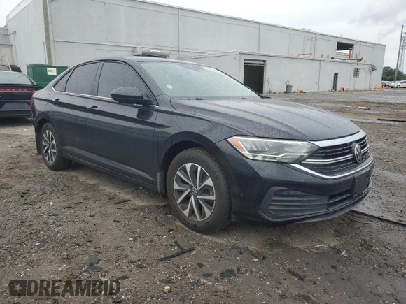 2024 Volkswagen Jetta S with VIN 3VW5M7BU8RM027831, listed as a Copart auction lot 58530865 with 32,283 mi miles and Salvage title. Bid and sale history available at DreamBid. Image 4.