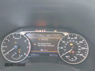 2022 Nissan Altima SR z VIN 1N4BL4CV3NN330052, wystawiony jako IAAI lot #41735544 z przebiegiem 39 782 mil mil oraz . Historia ofert i sprzedaży dostępna na DreamBid. Obrazek 7.